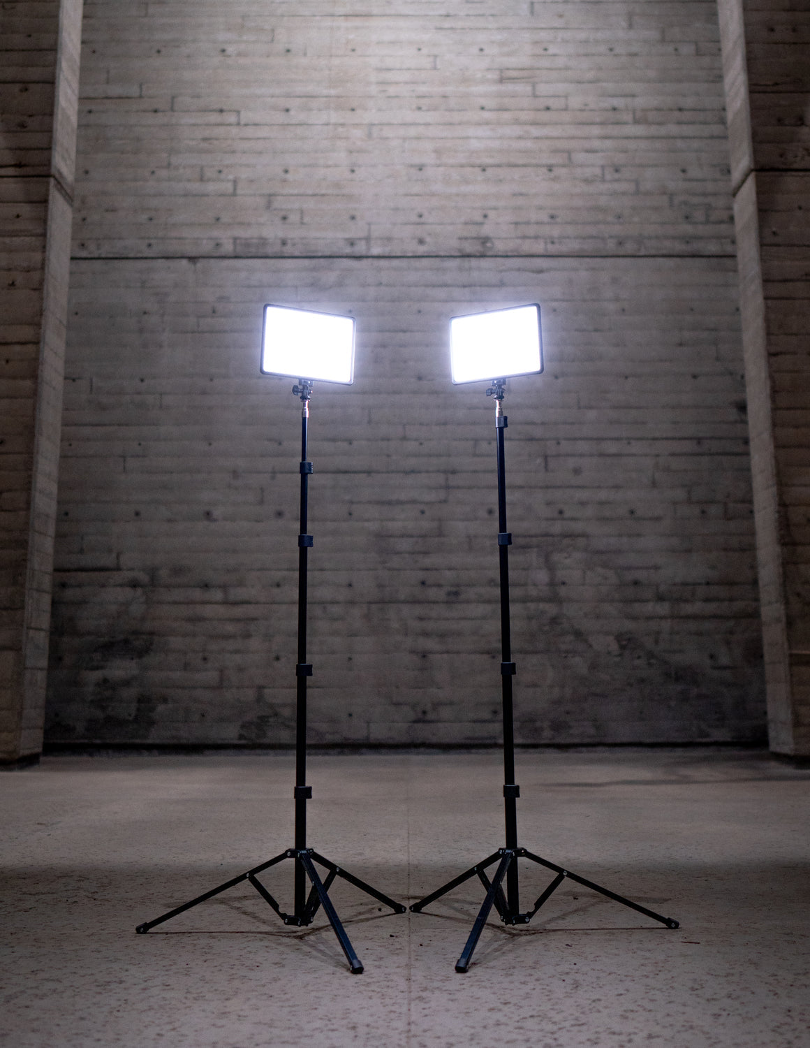 Lume Cube Studio Panel Lighting Kit Two Edge-Lit LED Panel Lights with Stands